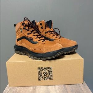 Men's Vans Mte Crestline Waterproof Hiking Boots